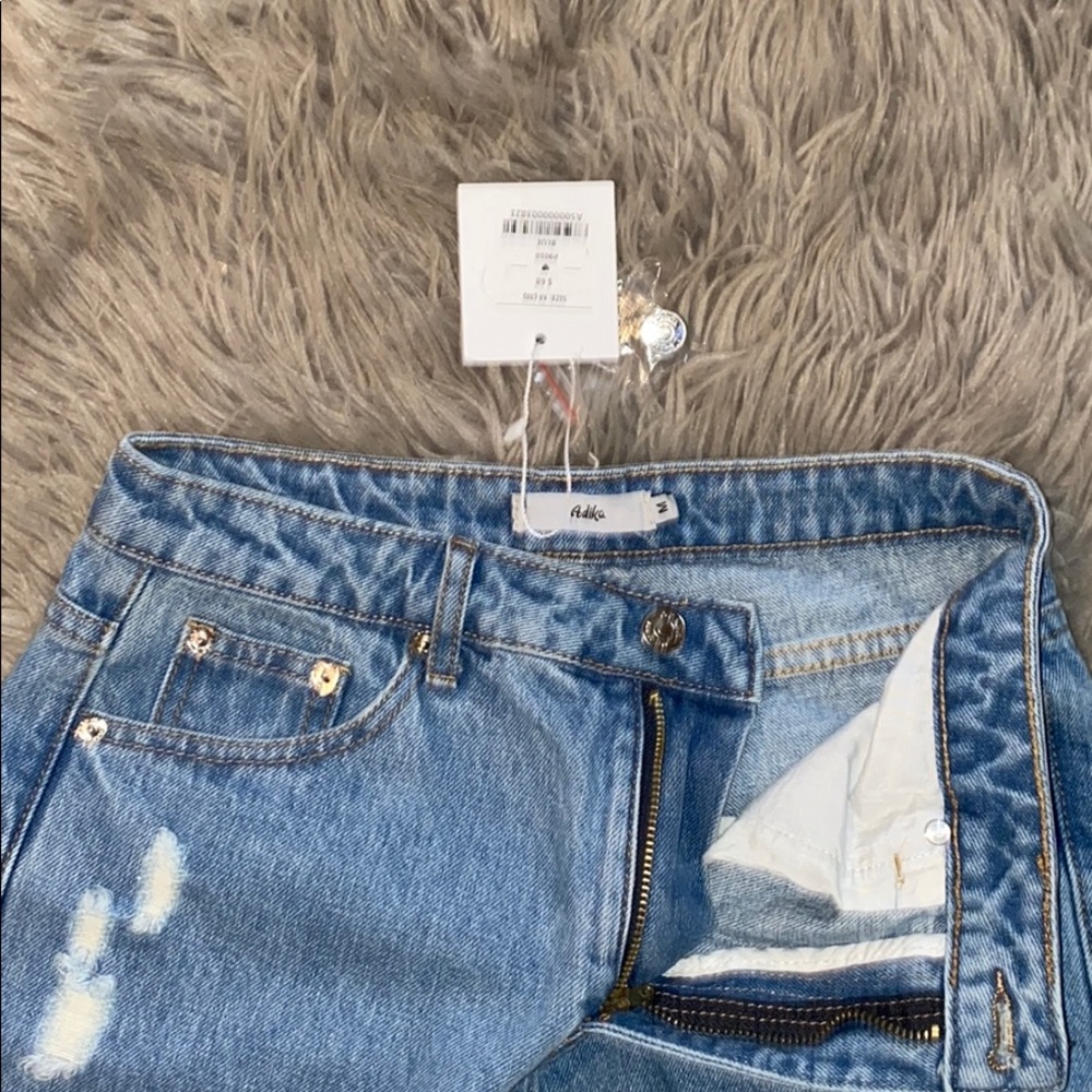 NEW Adika Distressed Mom Jeans NEW - Picture 4 of 5